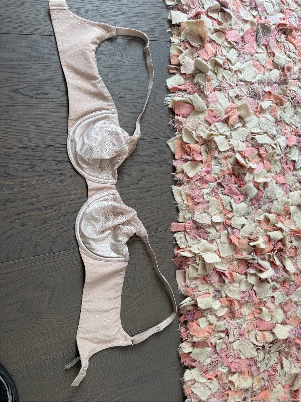 Wacoal Blush Pink Underwire Bra with Subtle Dot Detail